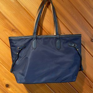 Nylon Reversible Tote